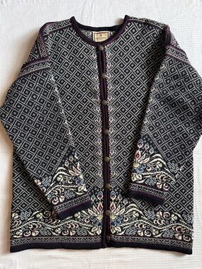 Dale of Norway Navy, Cream & Burgundy Floral Border Cardigan